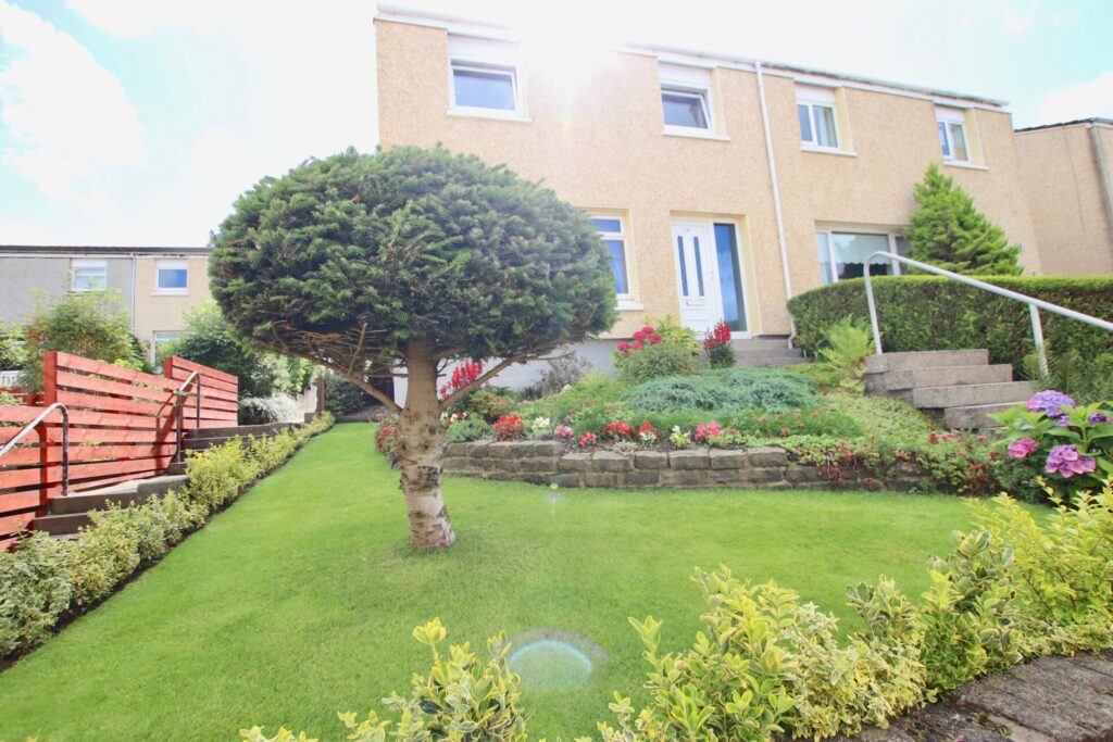 Arranview Street, Chapelhall, Airdrie, ML6 Abode Estate Agency