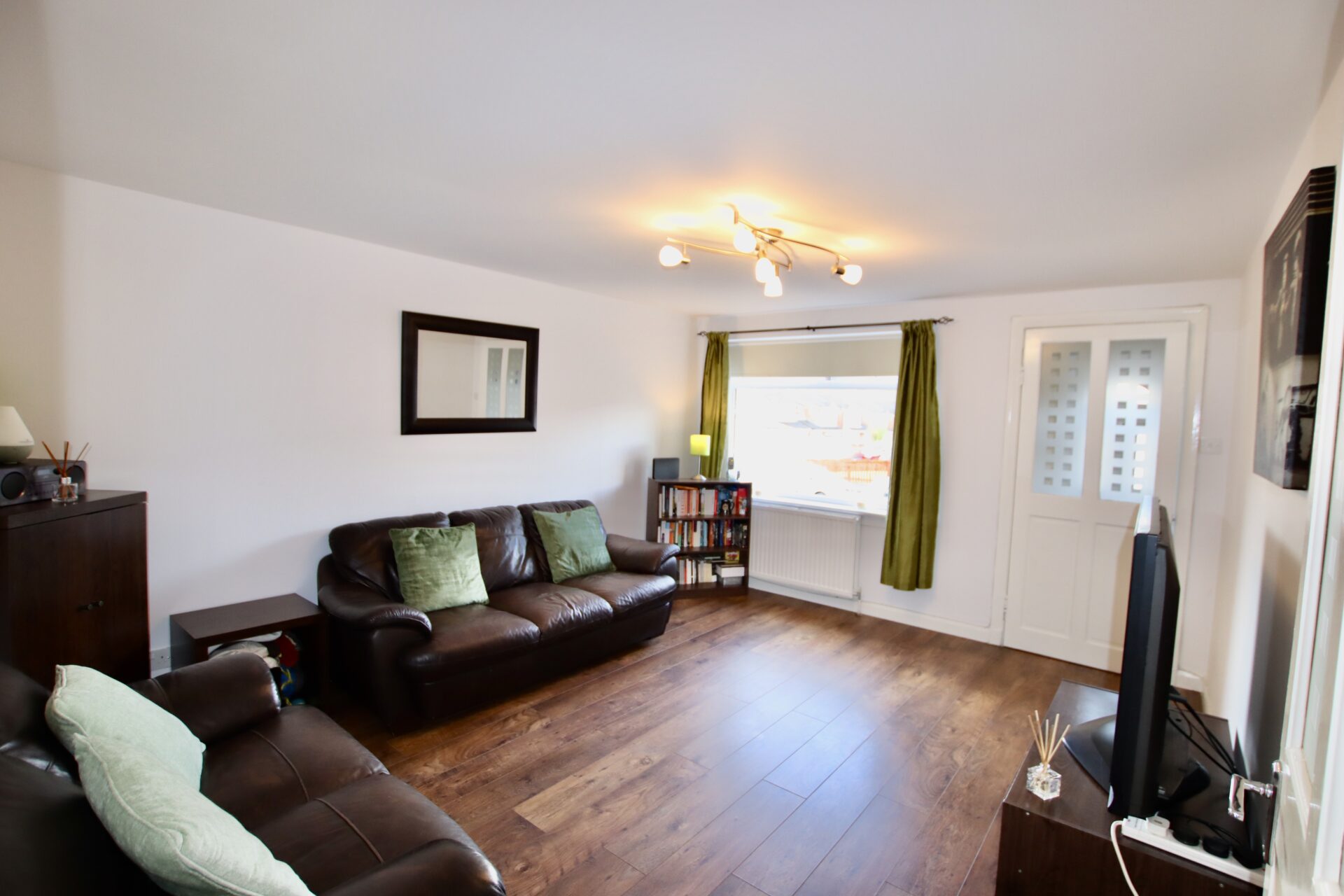 Oakdene Crescent, Newarthill, ML1 Abode Estate Agency
