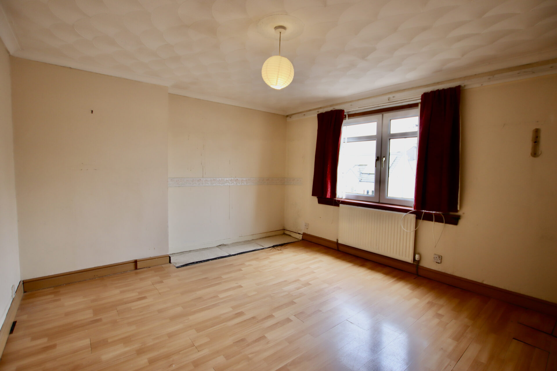 Laughland Drive, Newarthill, Motherwell, ML1 Abode Estate Agency