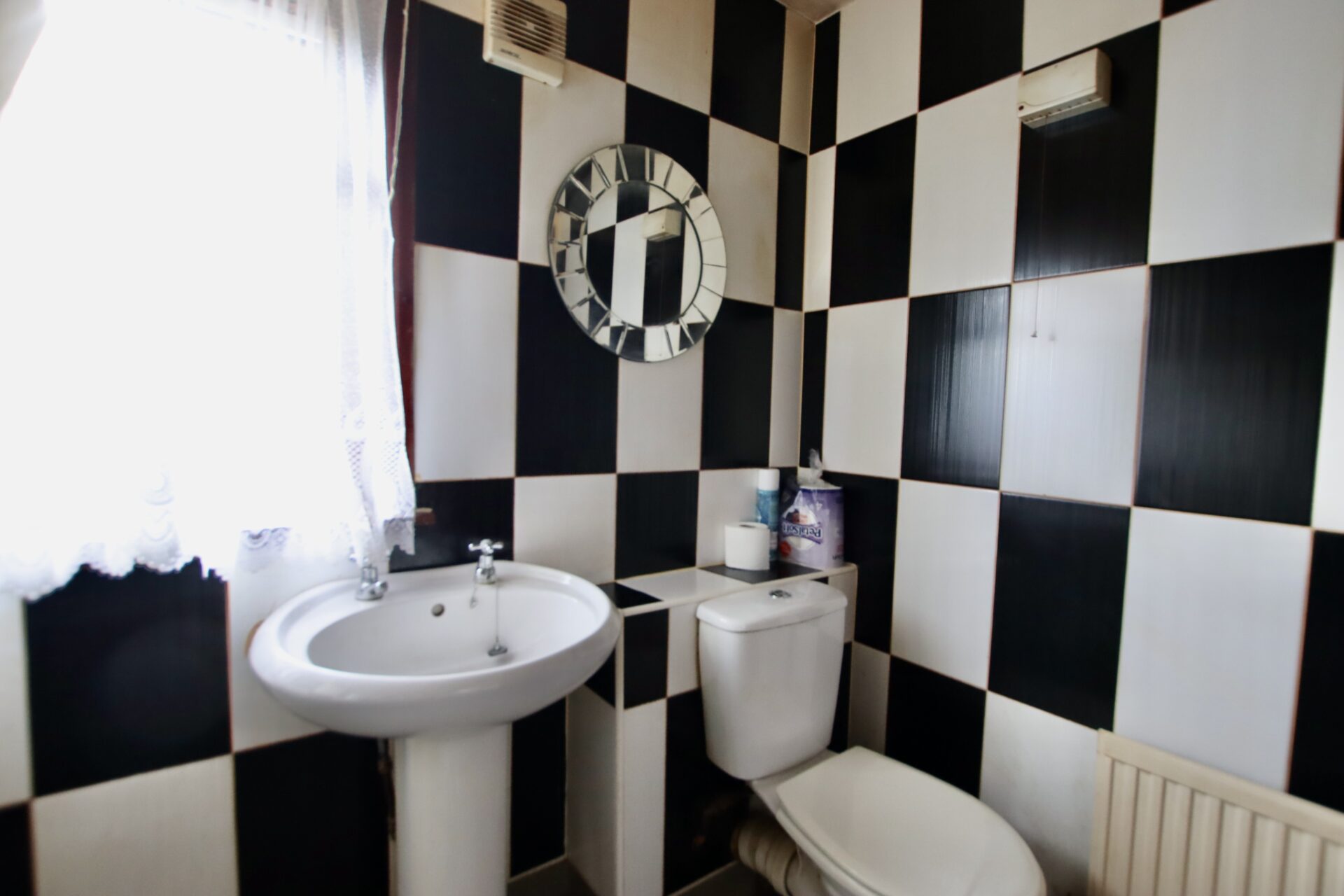 Violet Place, Holytown, ML1 Abode Estate Agency