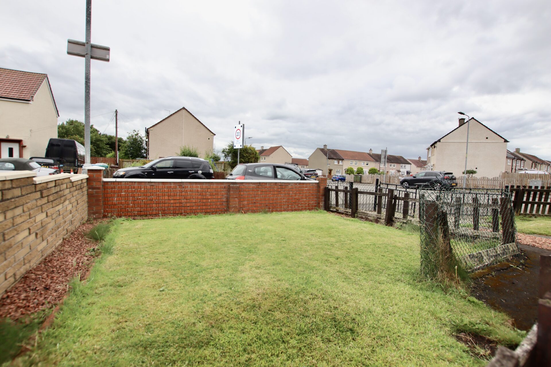 Violet Place, Holytown, ML1 Abode Estate Agency