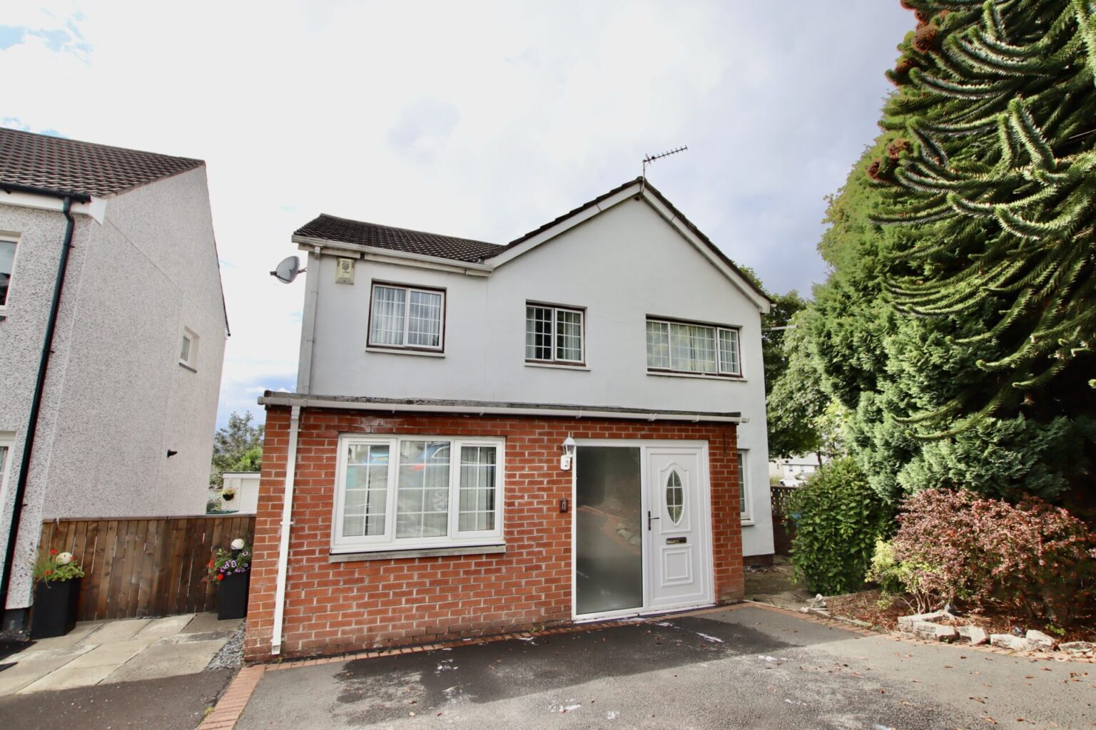 Greenacres View, Motherwell, ML1 Abode Estate Agency