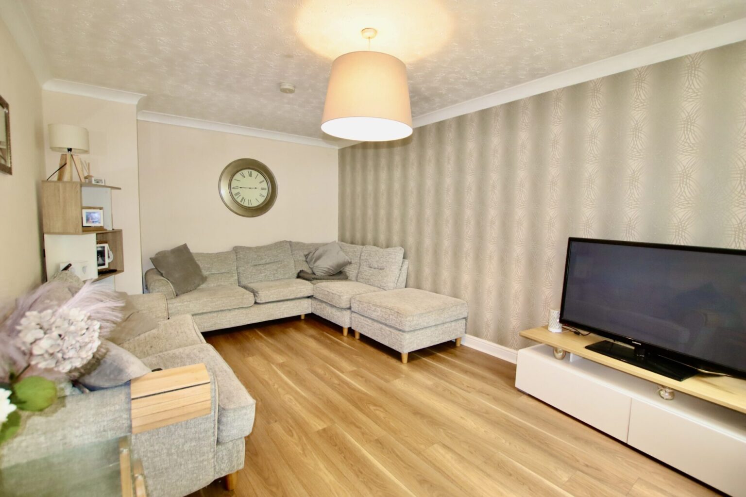 Greenacres View, Motherwell, ML1 Abode Estate Agency