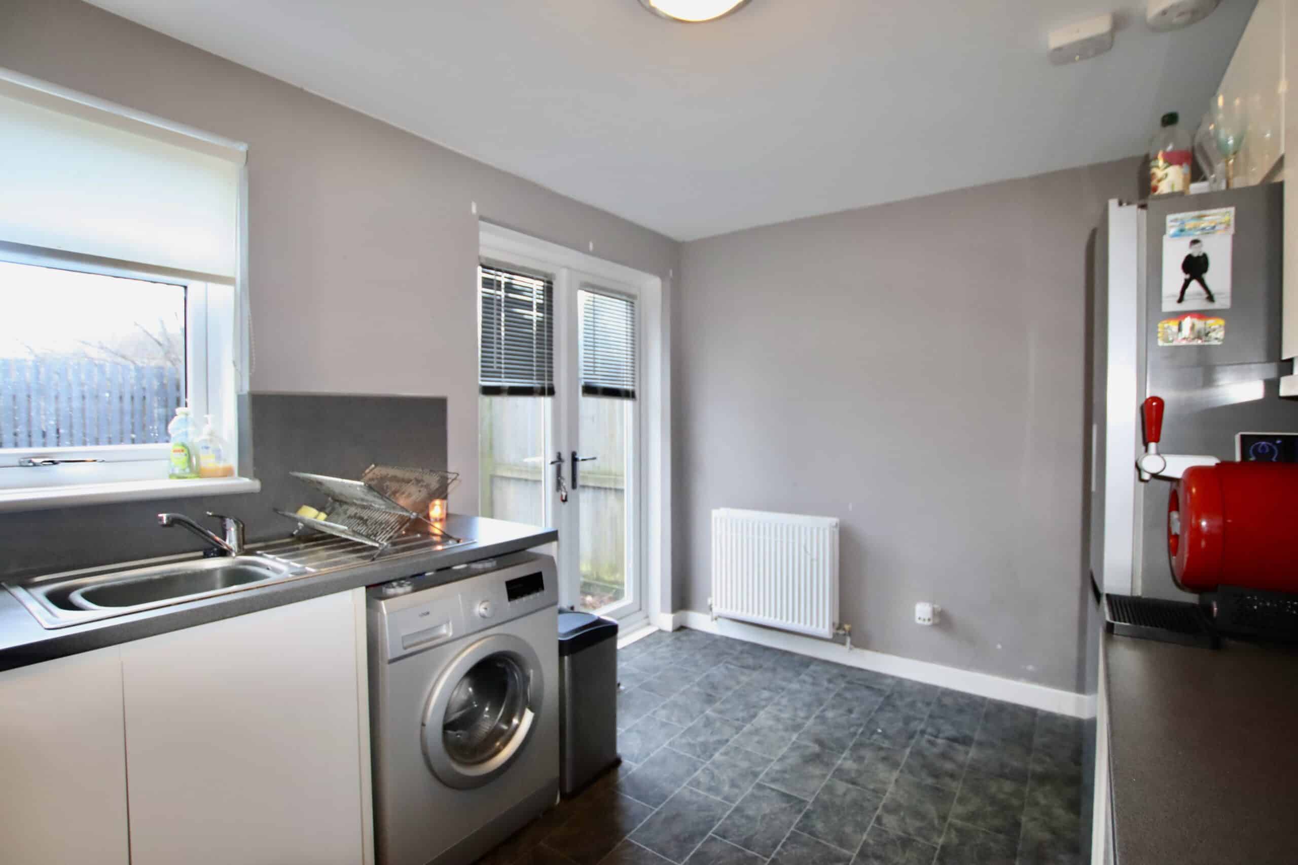 Stonehaven Crescent, Airdrie, ML6 Abode Estate Agency